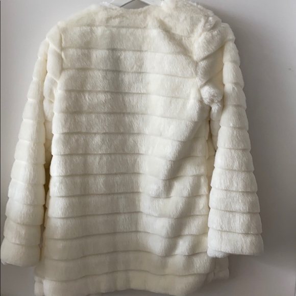 Fur jacket - Picture 2 of 2